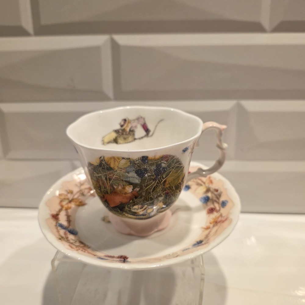 Royal Doulton Brambly Hedge  1998 Cup & Saucer-Duo